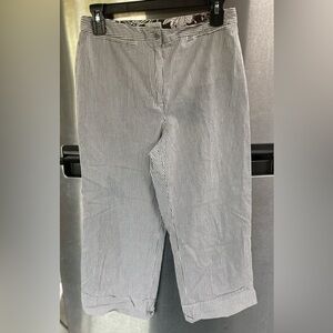 Chico's Cotton Capri white and gray striped back pocket wide legs size J1 Cool